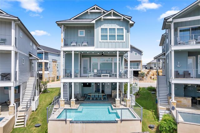 200 Marina Bluff, Kingsland, TX 78639