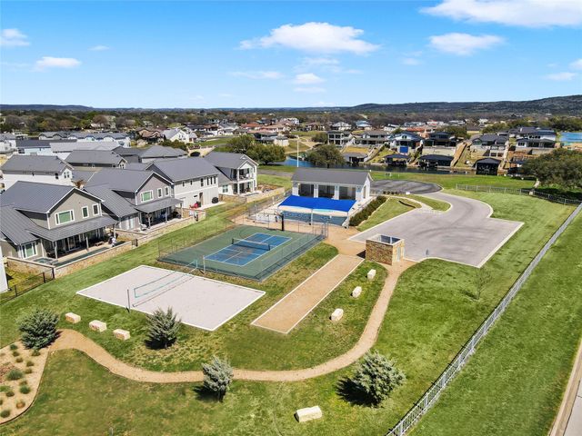200 Marina Bluff, Kingsland, TX 78639