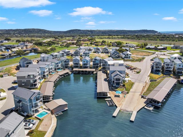 200 Marina Bluff, Kingsland, TX 78639