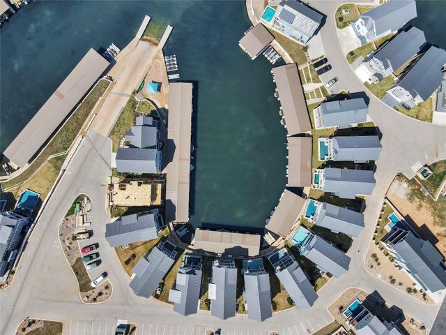 200 Marina Bluff, Kingsland, TX 78639