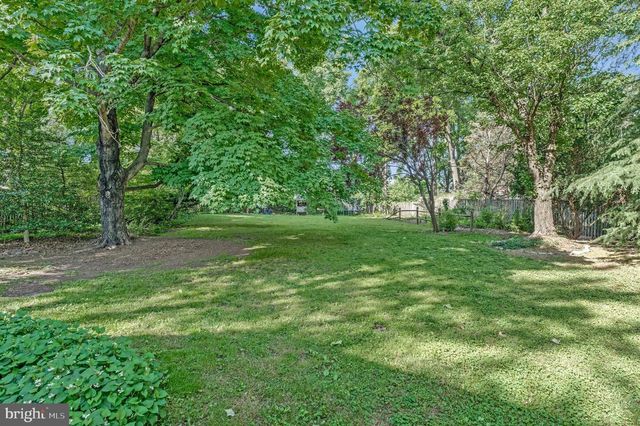 12715 TAUSTIN LN, Herndon, VA 20170