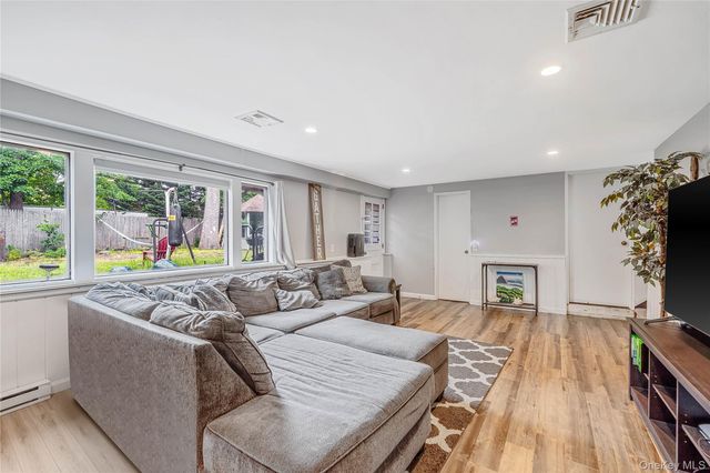 2275 Hynes Place, Bellmore, NY 11710
