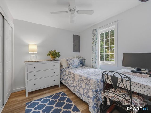 41 Spring Glen Road, East Lyme, CT 06357