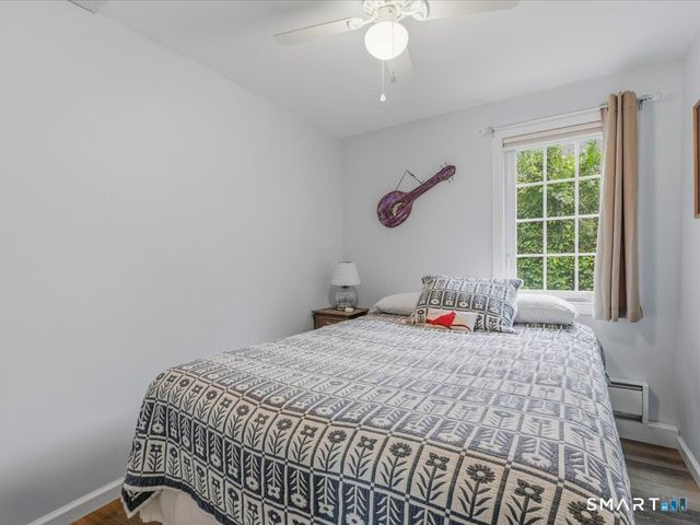 41 Spring Glen Road, East Lyme, CT 06357