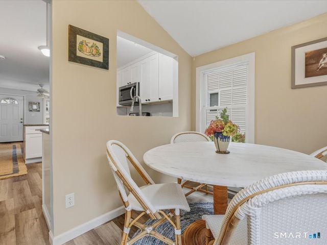 41 Spring Glen Road, East Lyme, CT 06357