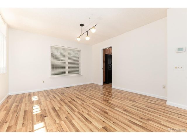 8145 S Syracuse St, Centennial, CO 80112
