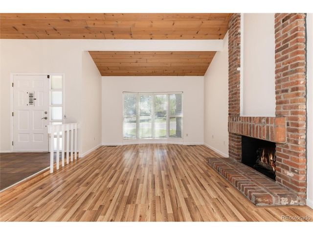 8145 S Syracuse St, Centennial, CO 80112