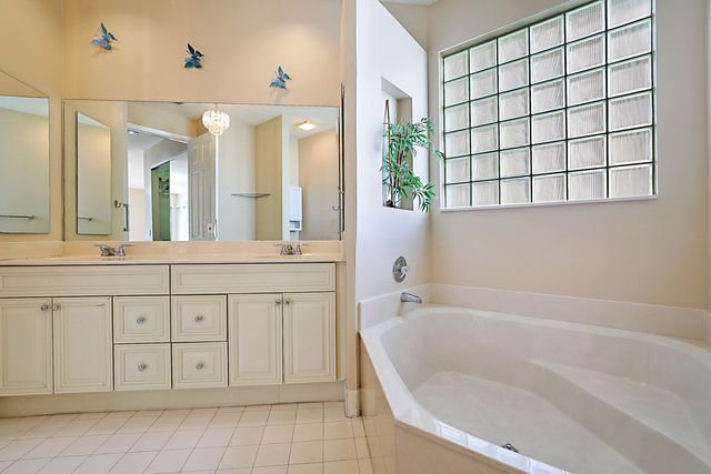 23444 Alzira Circle, Boca Raton, FL 33433