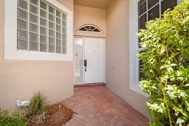 23444 Alzira Circle, Boca Raton, FL 33433