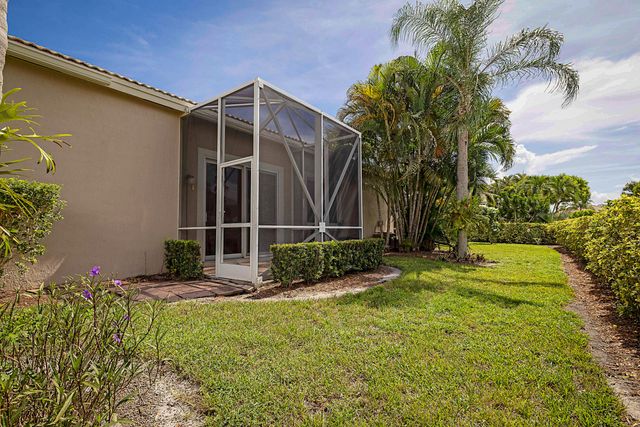 23444 Alzira Circle, Boca Raton, FL 33433