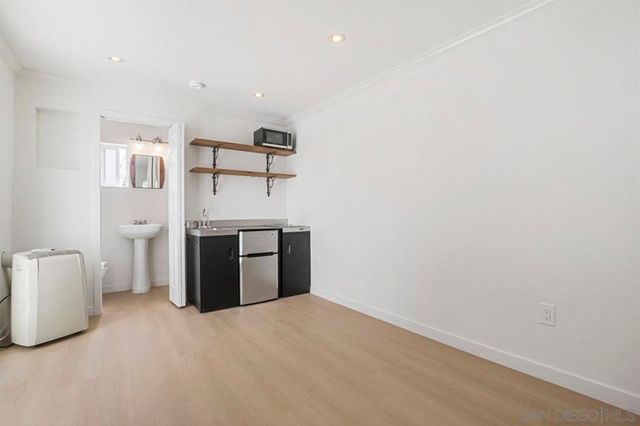 4586 4590 Arizona St, San Diego, CA 92116