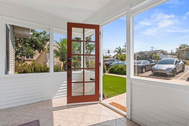 4586 4590 Arizona St, San Diego, CA 92116