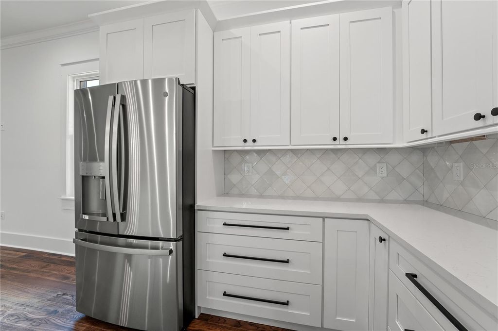 Image 20 of property listing at 115 W HIAWATHA STREET 1/2, Tampa, FL 33604