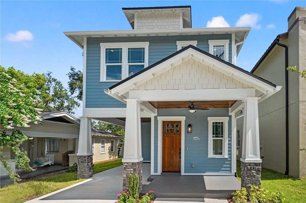 Image 4 of property listing at 115 W HIAWATHA STREET 1/2, Tampa, FL 33604