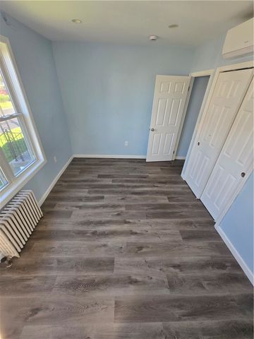 36 North Clarendon Street 1F, Cranston, RI 02910