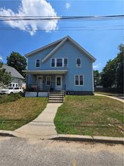 36 North Clarendon Street 1F, Cranston, RI 02910