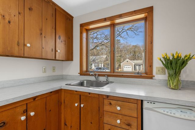 43 Meadowspring Dr, Dennis, MA 02660