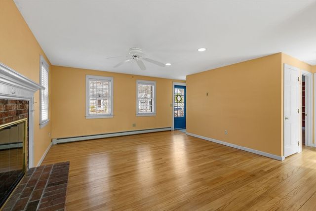 43 Meadowspring Dr, Dennis, MA 02660