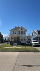 1182 Lafayette Boulevard, Lincoln Park, MI 48146