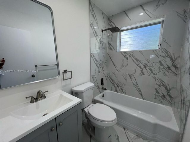 6761 Sheridan St, Hollywood, FL 33024