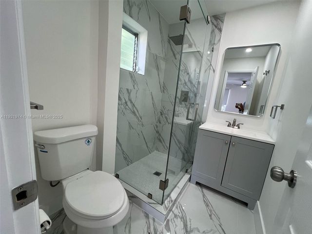 6761 Sheridan St, Hollywood, FL 33024