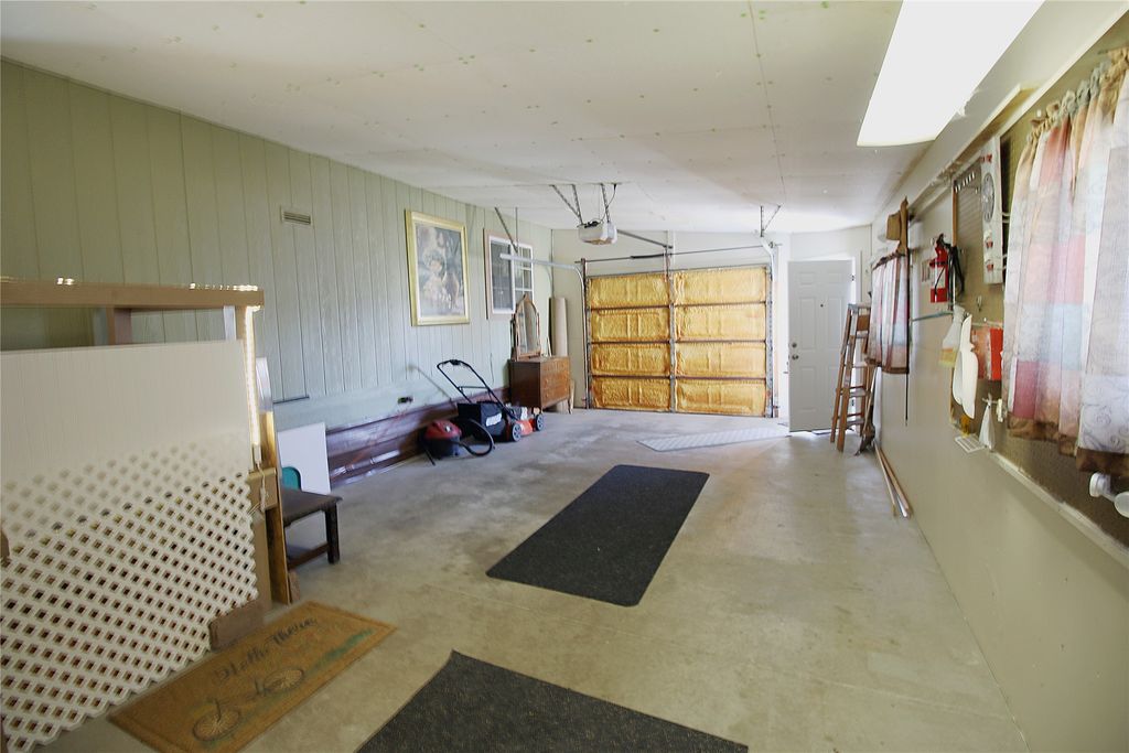 4158 Highwood Drive, Great Falls, MT 59404 photo 17