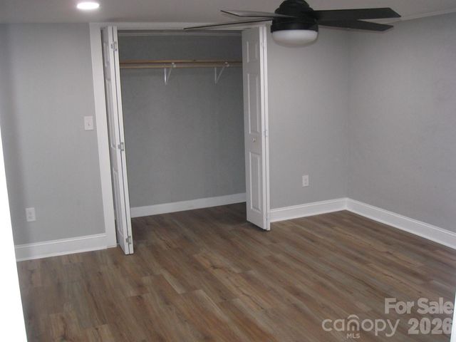 406 realty Street, Lenoir, NC 28645