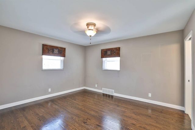 2605 Buttermilk Pike, Villa Hills, KY 41017