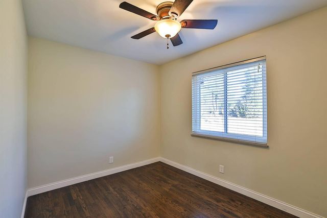 2605 Buttermilk Pike, Villa Hills, KY 41017