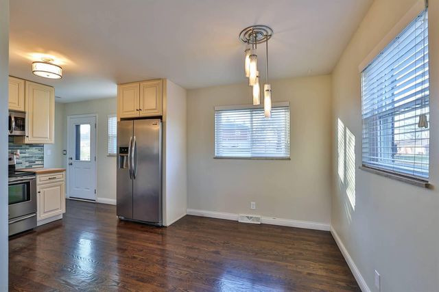 2605 Buttermilk Pike, Villa Hills, KY 41017