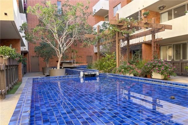 11750 W Sunset Boulevard 214, Los Angeles, CA 90049