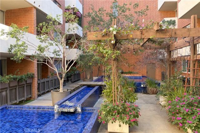 11750 W Sunset Boulevard 214, Los Angeles, CA 90049