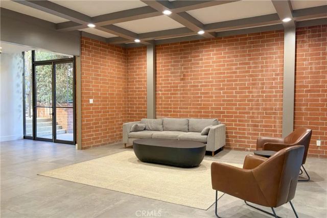 11750 W Sunset Boulevard 214, Los Angeles, CA 90049