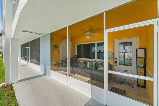 100 Shore Court 105, North Palm Beach, FL 33408