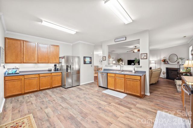 8724 Gray Willow Road, Charlotte, NC 28227