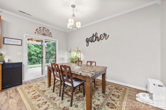 8724 Gray Willow Road, Charlotte, NC 28227