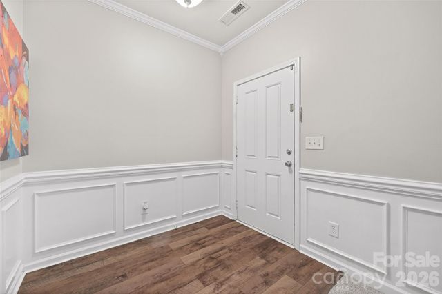 8724 Gray Willow Road, Charlotte, NC 28227