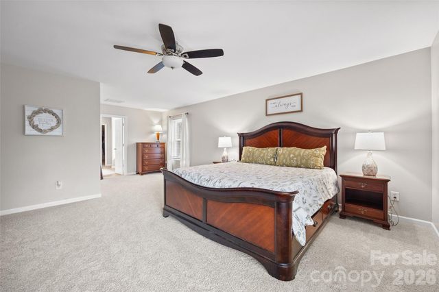 8724 Gray Willow Road, Charlotte, NC 28227