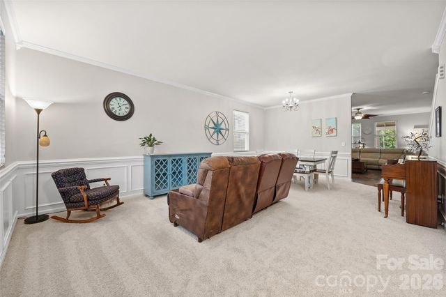 8724 Gray Willow Road, Charlotte, NC 28227