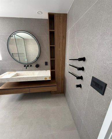 7874 NW 194th St 7874, Hialeah, FL 33015