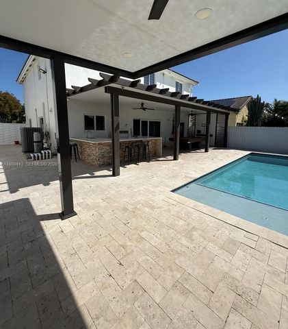 7874 NW 194th St 7874, Hialeah, FL 33015