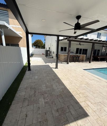 7874 NW 194th St 7874, Hialeah, FL 33015