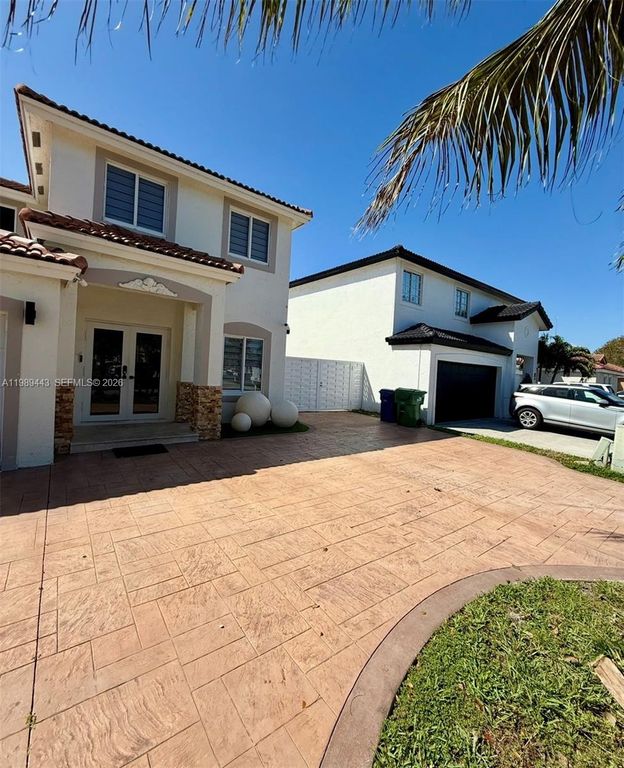 7874 NW 194th St 7874, Hialeah, FL 33015