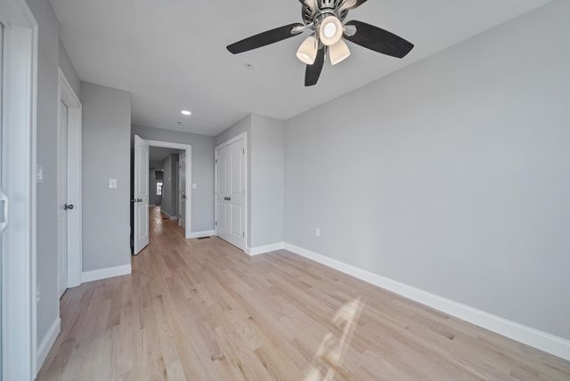 7 Cypress Lane # 5, Windham, NH 03087