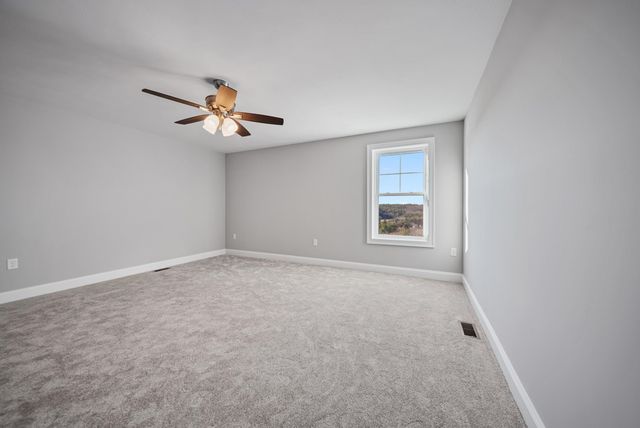 7 Cypress Lane # 5, Windham, NH 03087