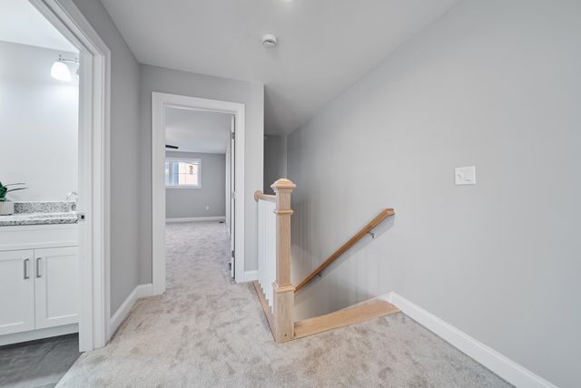 7 Cypress Lane # 5, Windham, NH 03087