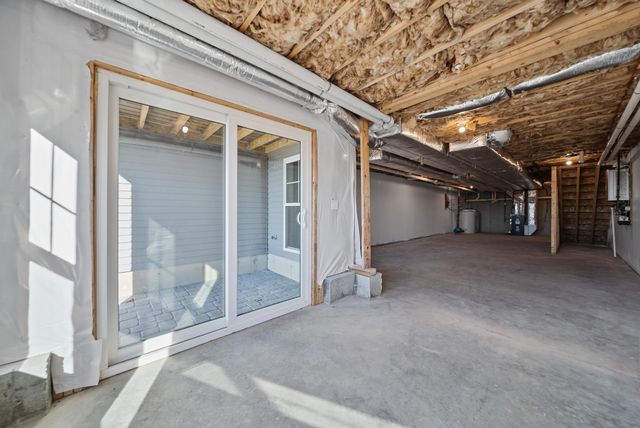 7 Cypress Lane # 5, Windham, NH 03087