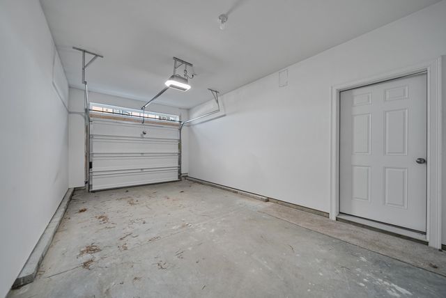 7 Cypress Lane # 5, Windham, NH 03087