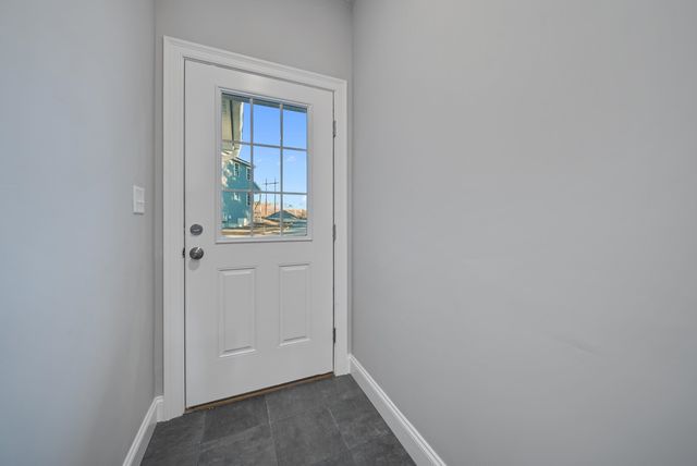 7 Cypress Lane # 5, Windham, NH 03087