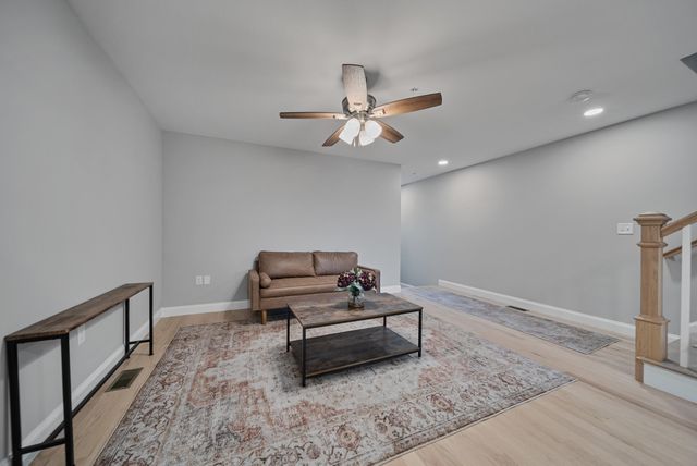 7 Cypress Lane # 5, Windham, NH 03087